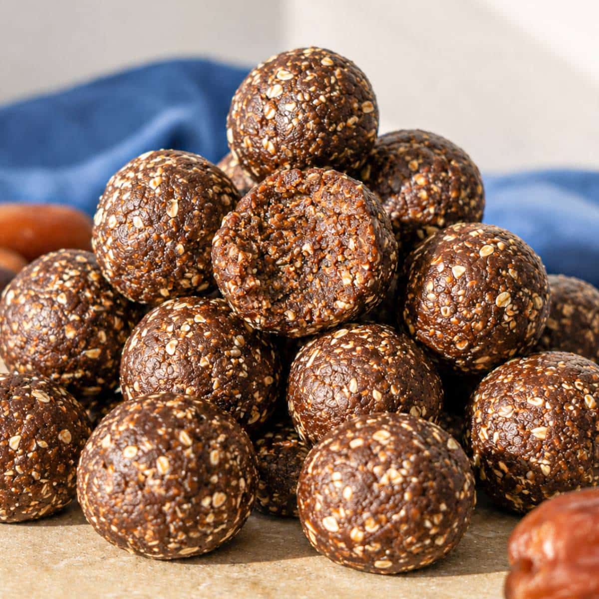 Date Energy Bites